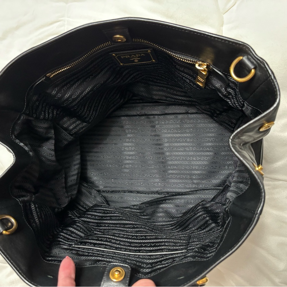 PRADA HANDBAG (Authentic) - Picture 14 of 16